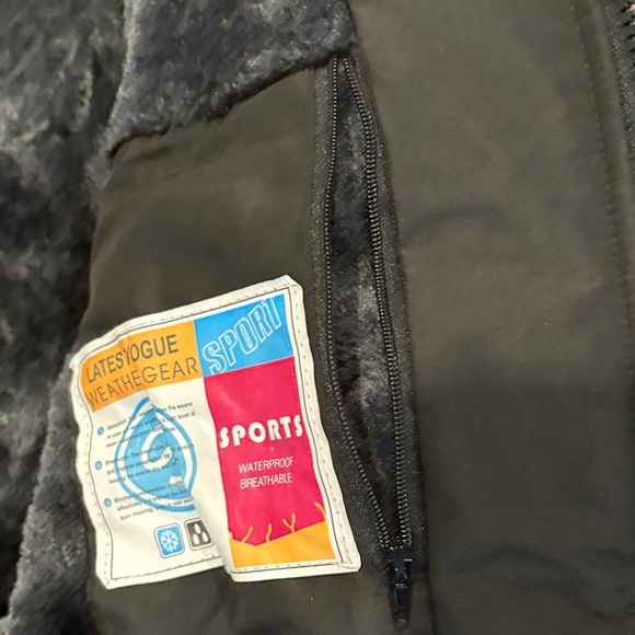 Black Hooded Jacket with Yellow Accents by Uncover & Boror V.A. Tor 189 (small) - Picture 8 of 12